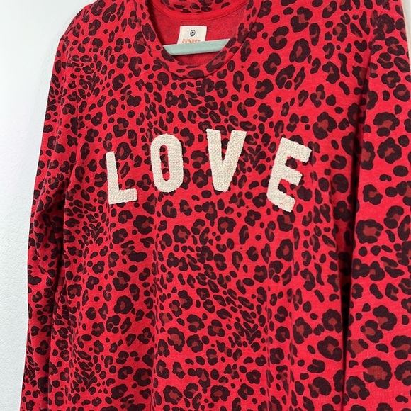 SUNDRY Leopard Print LOVE‎ Sweatshirt Red Size M - Picture 4 of 8